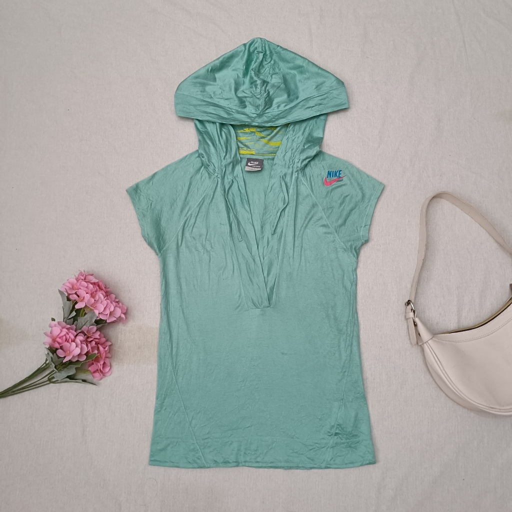 Y2K Sporty Mint Hoodie Tee by Nike