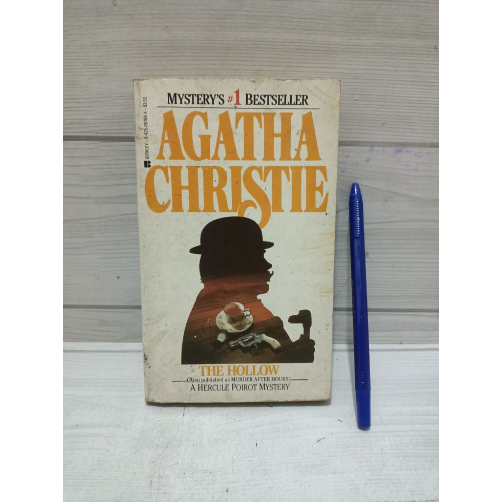 ENGLISH NOVEL THE HOLLOW โดย AGATHA CHRISTIE