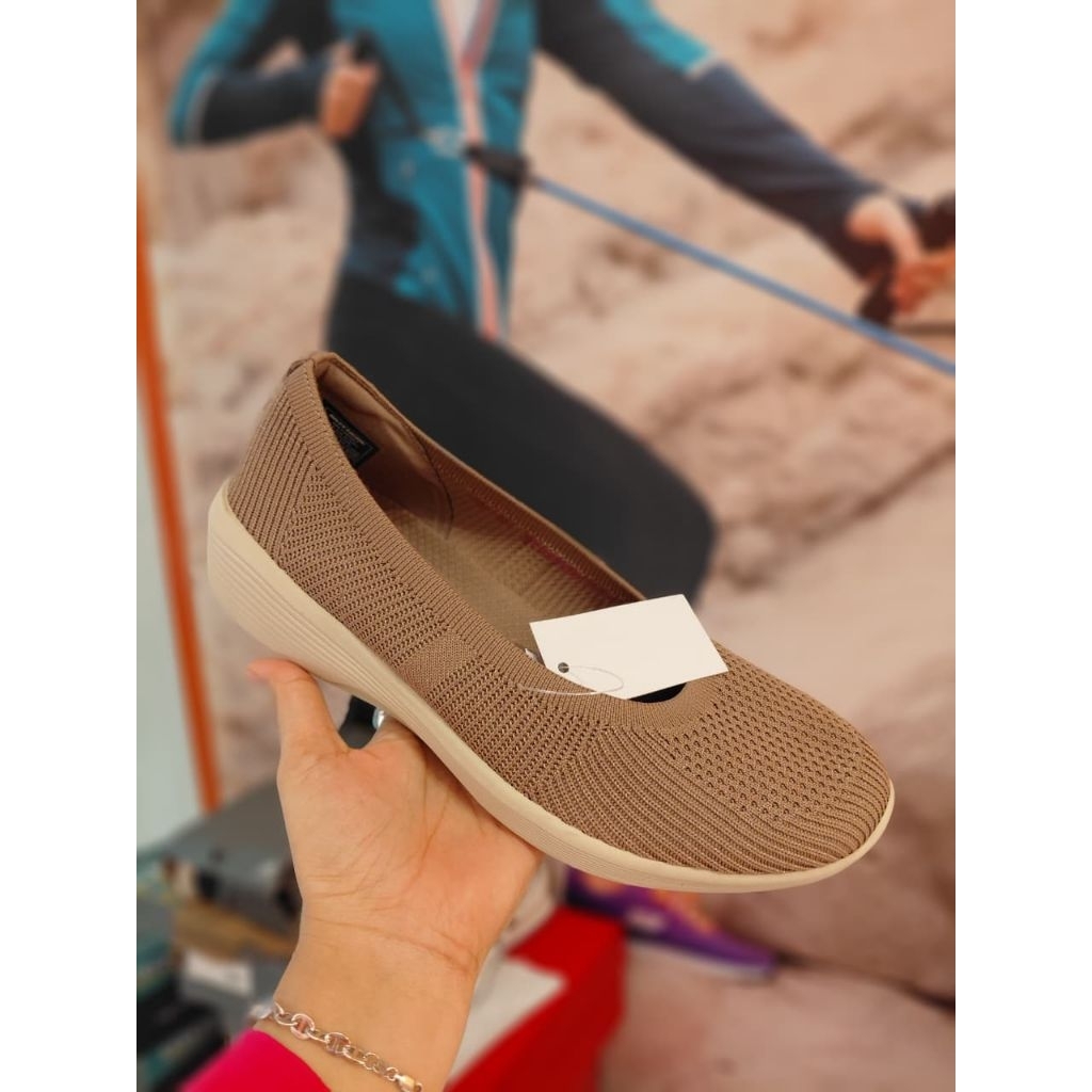 รองเท้าแตะ SKECHERS ARYA WOMAN