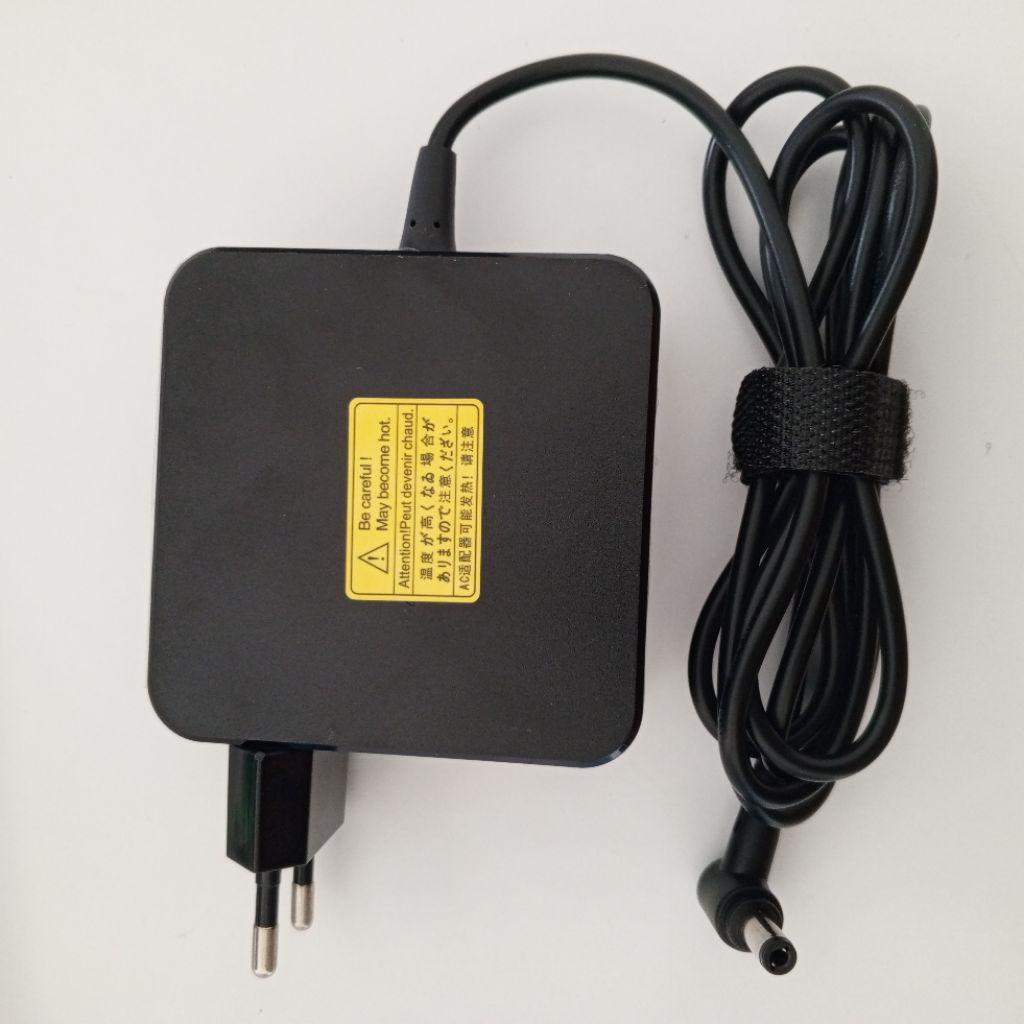เครื่องชาร์จ Asus 19V 3.42A (5.5x2.5mm) สําหรับแล็ปท็อป A, X, K, L series