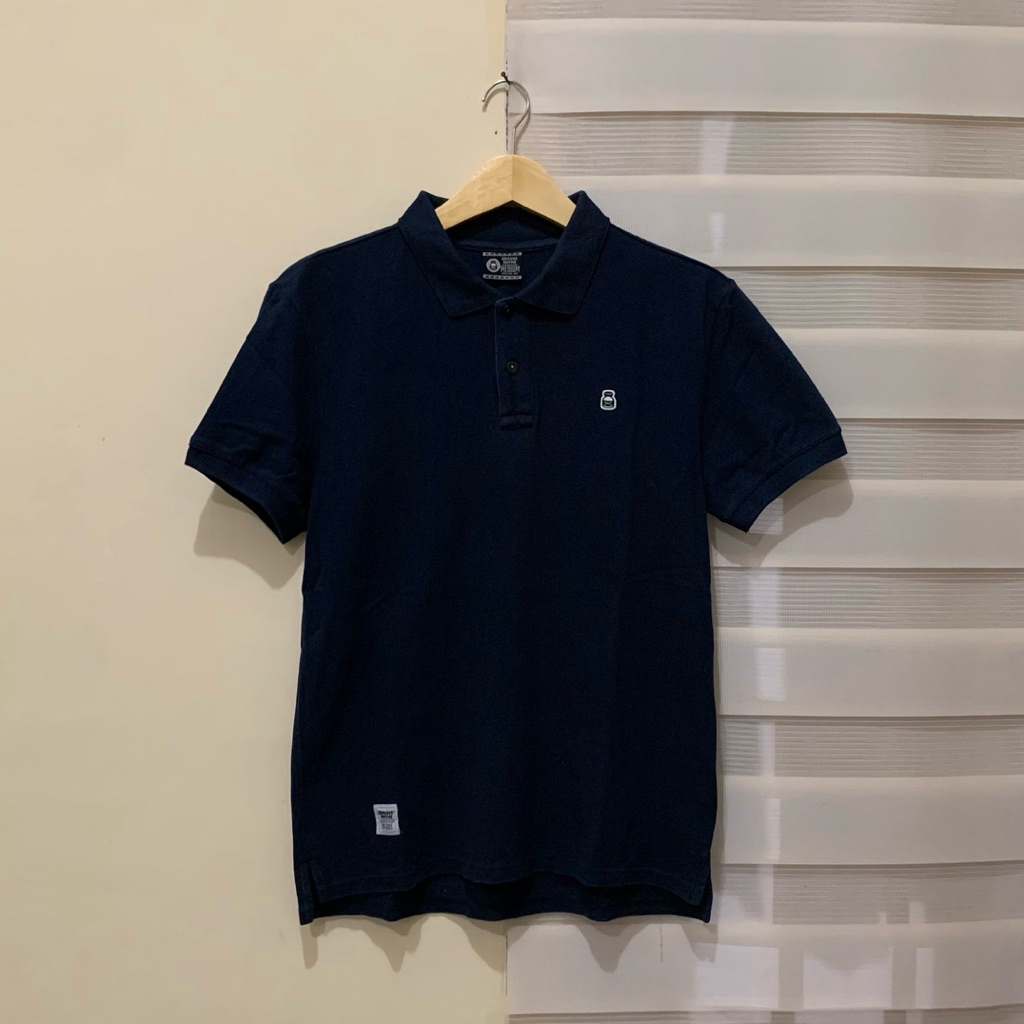 เสื้อโปโล GROOVE RHYME