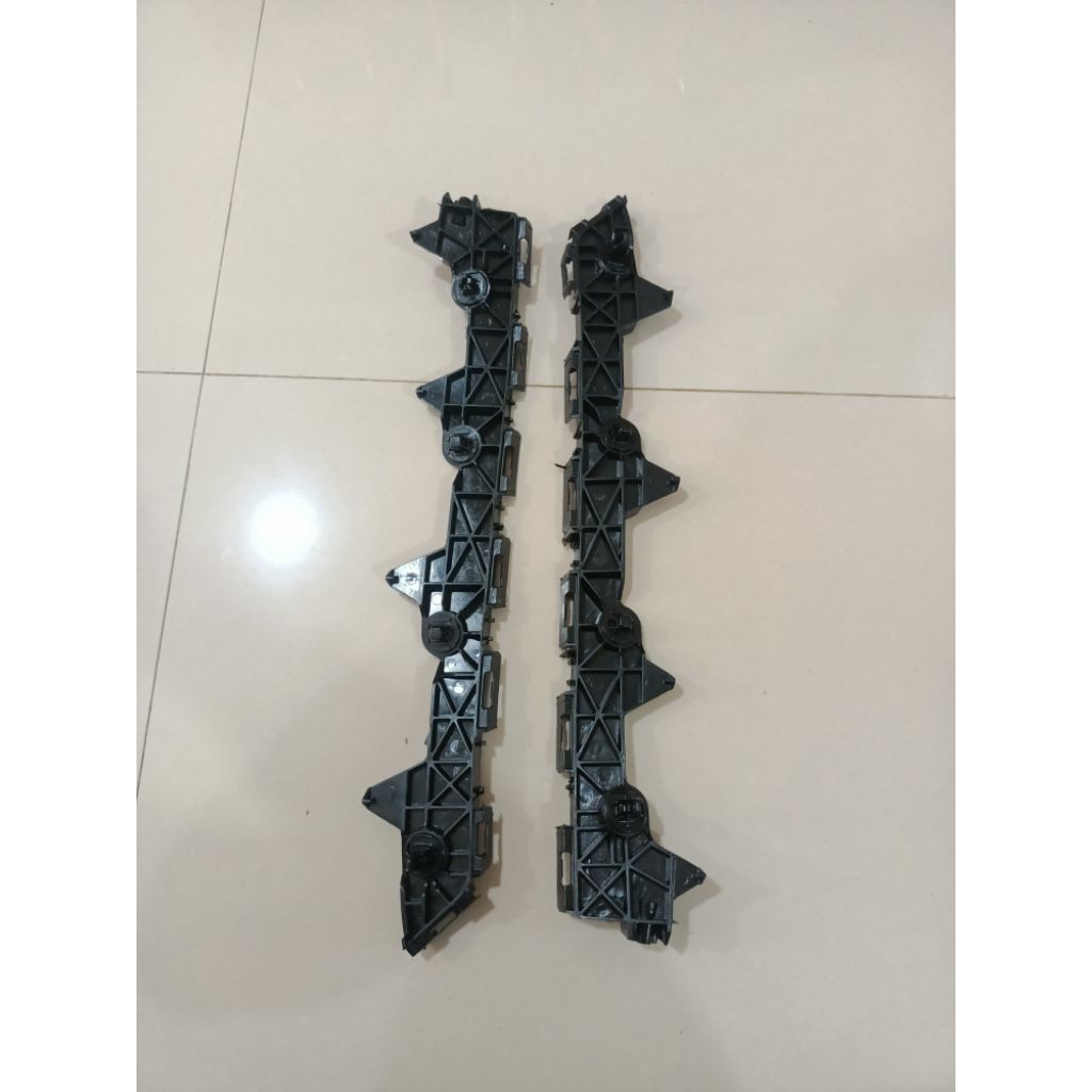ด้านหลัง BUMPER BRACKET AVANZA XENIA 2012 2020