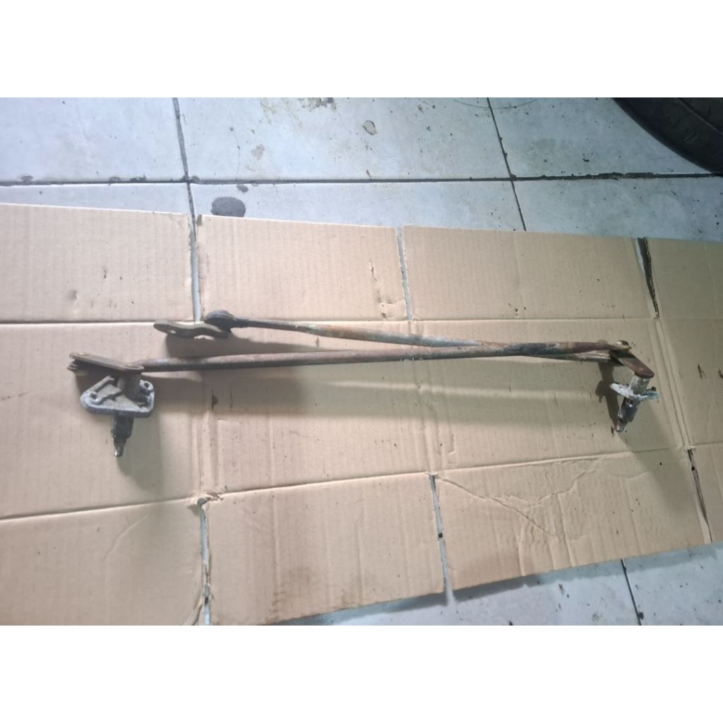 Link ที่ปัดน้ําฝนมอเตอร์ drive front ใบปัดน้ําฝน chade classy winner g102 cx g100 88-96