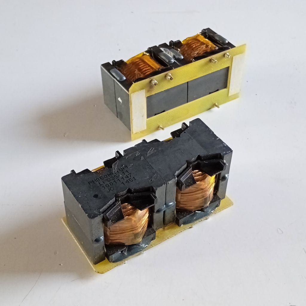 DOUBLE TRANSFORMER FERIT PQ35 2x 136uH CABUTAN