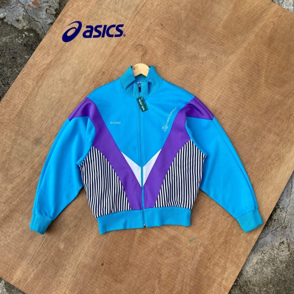 เสื้อ Asics*********