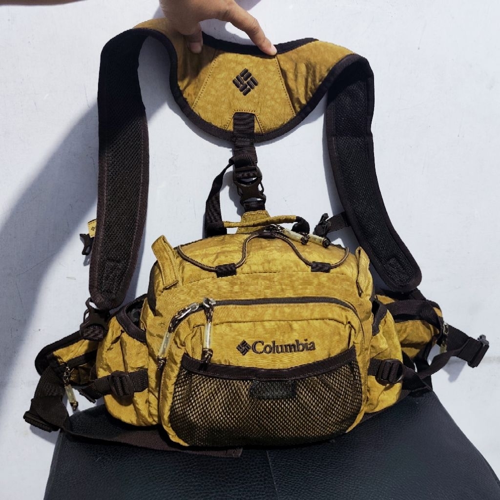 Columbia Bodypack / WB Outdoor Backpack Columbia