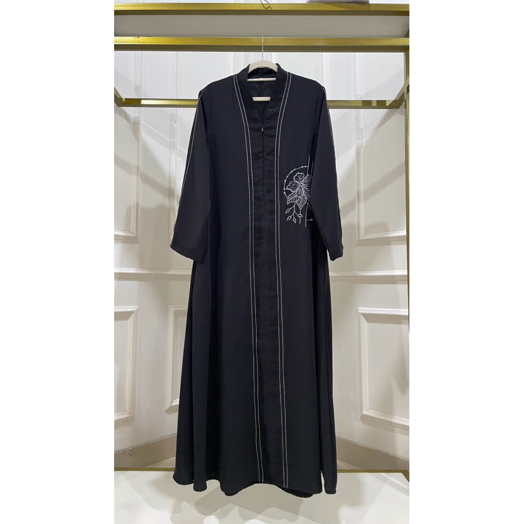 ปักอาบายา by jeune**