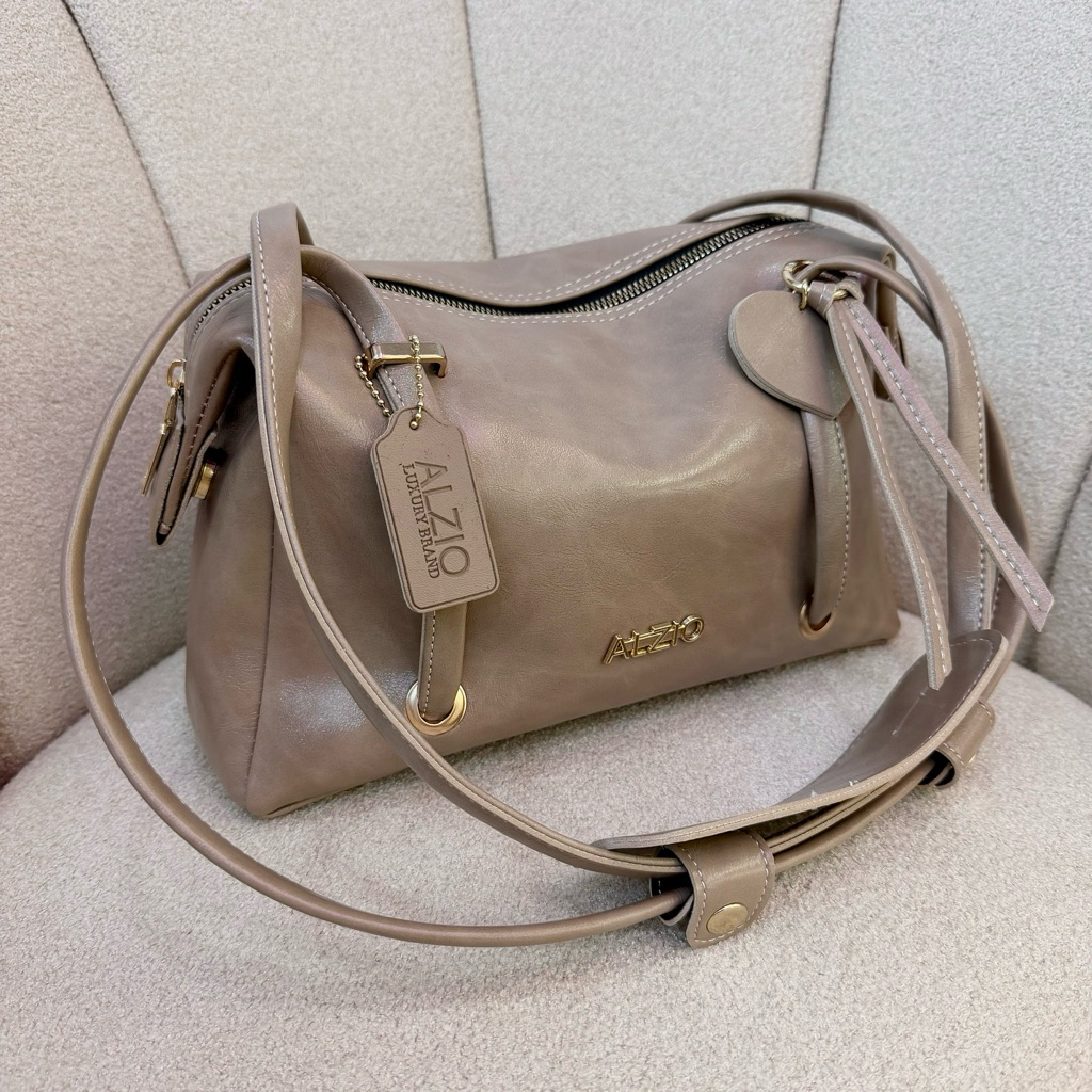 - กระเป๋า ALZIO LOVITA