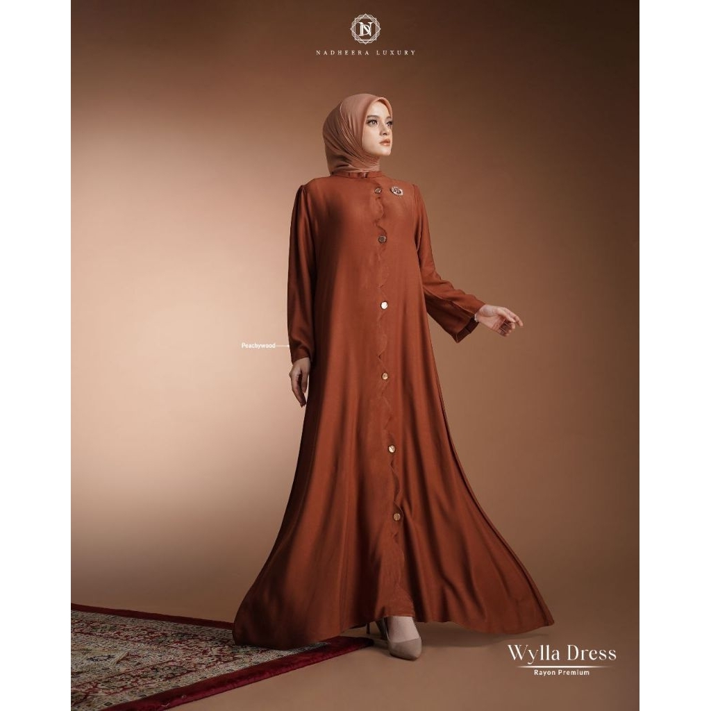 แอมบีร่า || WYLLA DRESS NADHEERA LUXURY