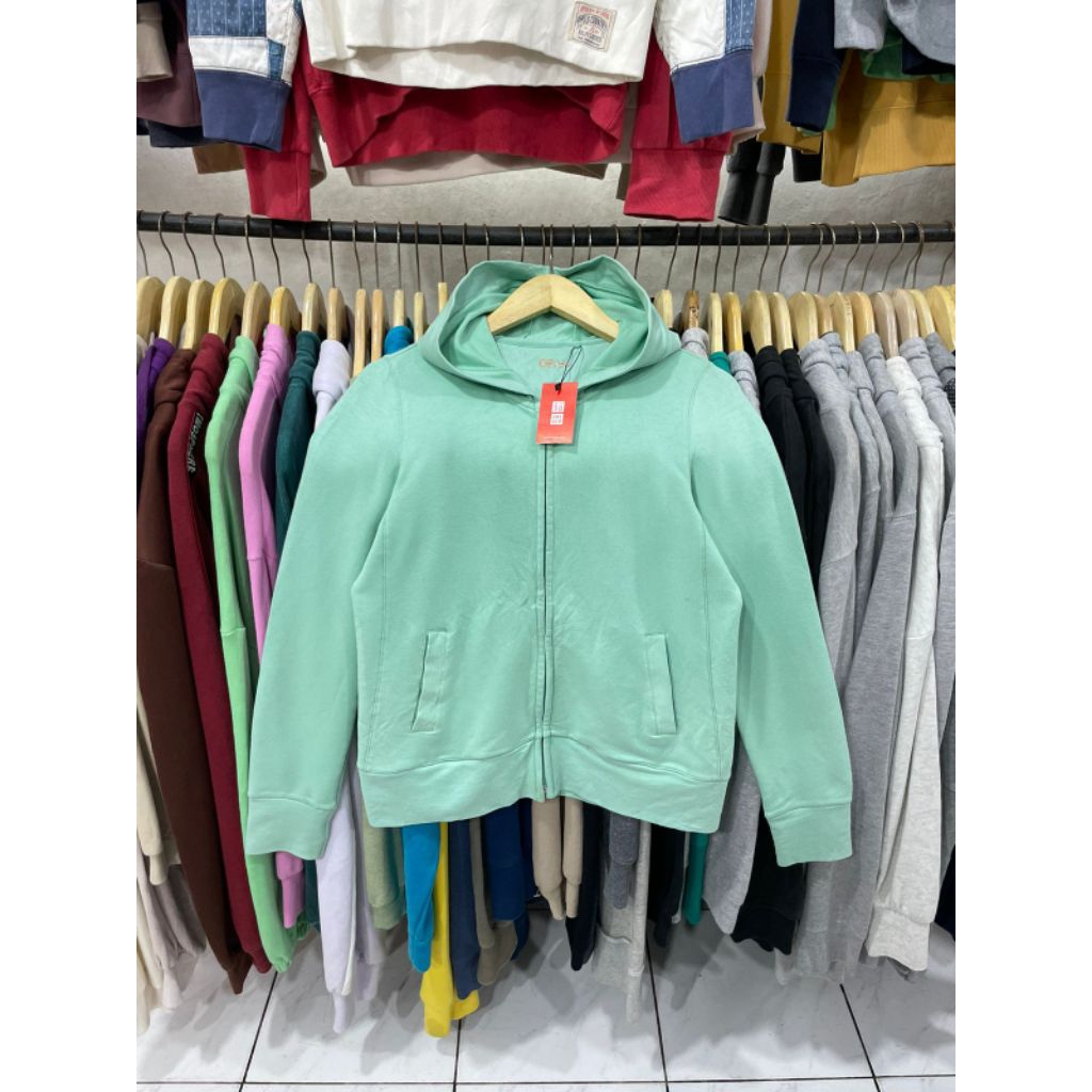 HIJAU Ziphodie uni dry sweat tosca green (S)