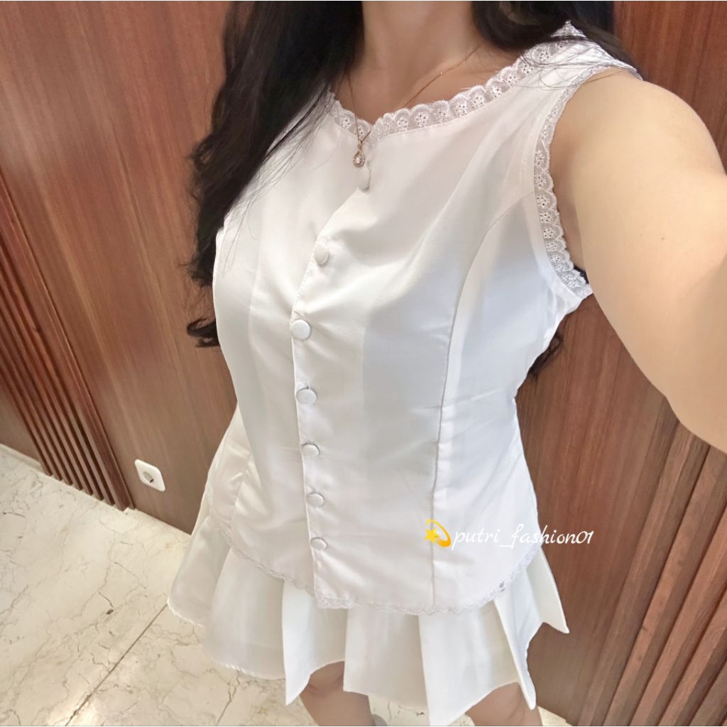 เสื้อกั๊กลูกไม้ Pricilia | เสื้อกั๊กแขนกุดผู้หญิง Top by putri_olshop99