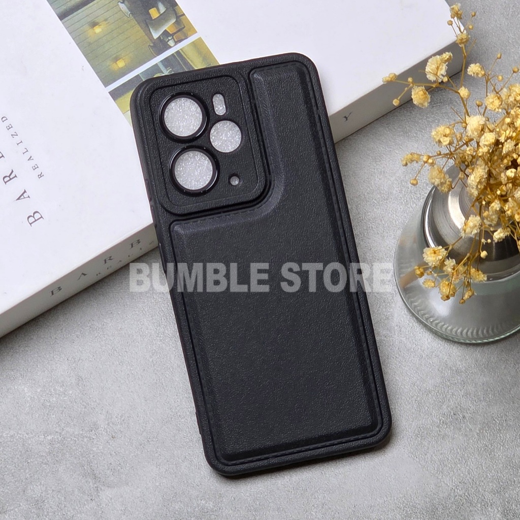 Bumble - เคส Leather Pro Black Softcase Realme 14 5G Realme 14T