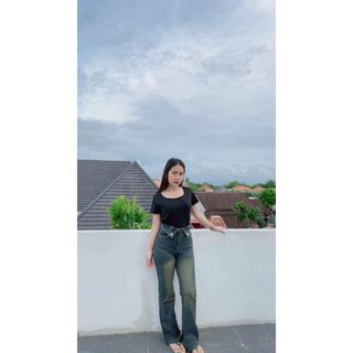 Jeans High Waist Cutbray Motif Kerah J091 G26