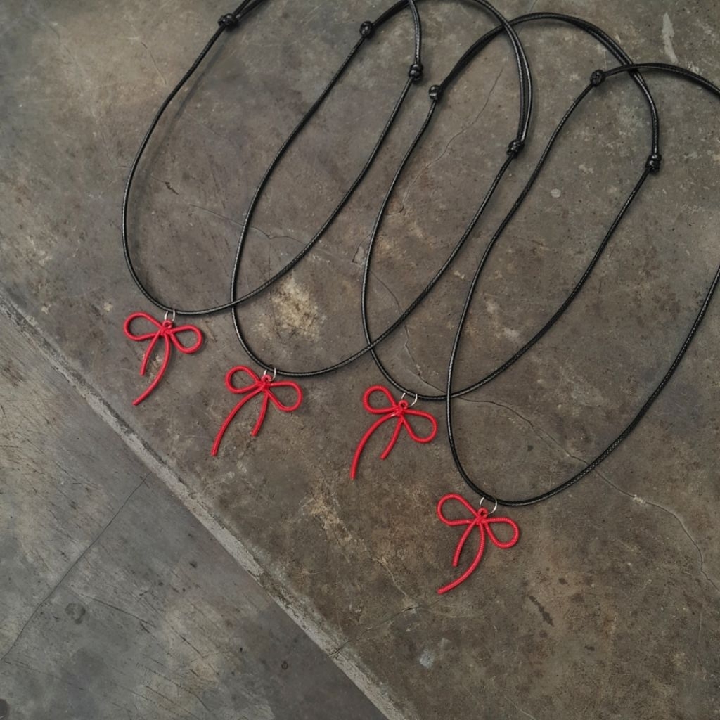 MERAH Y2k สร้อยคอ//สร้อยคอริบบิ้นสีแดง sim//y2k สร้อยคอ//สร้อยคอฮิปฮอป//สร้อยคอริบบิ้นสีรอน//สร้อยคอ