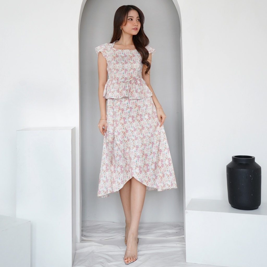 JOUETA | Viena Top and Viena Wrap Skirt | Square Top and Wrap Skirt Floral Motif Cotton Twill Floral