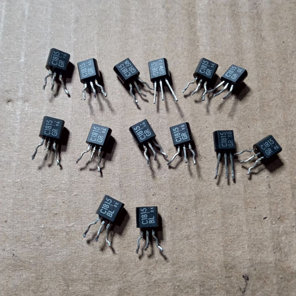 C1815 ทรานซิสเตอร์ C 1815 วินาที (ต้นฉบับ)