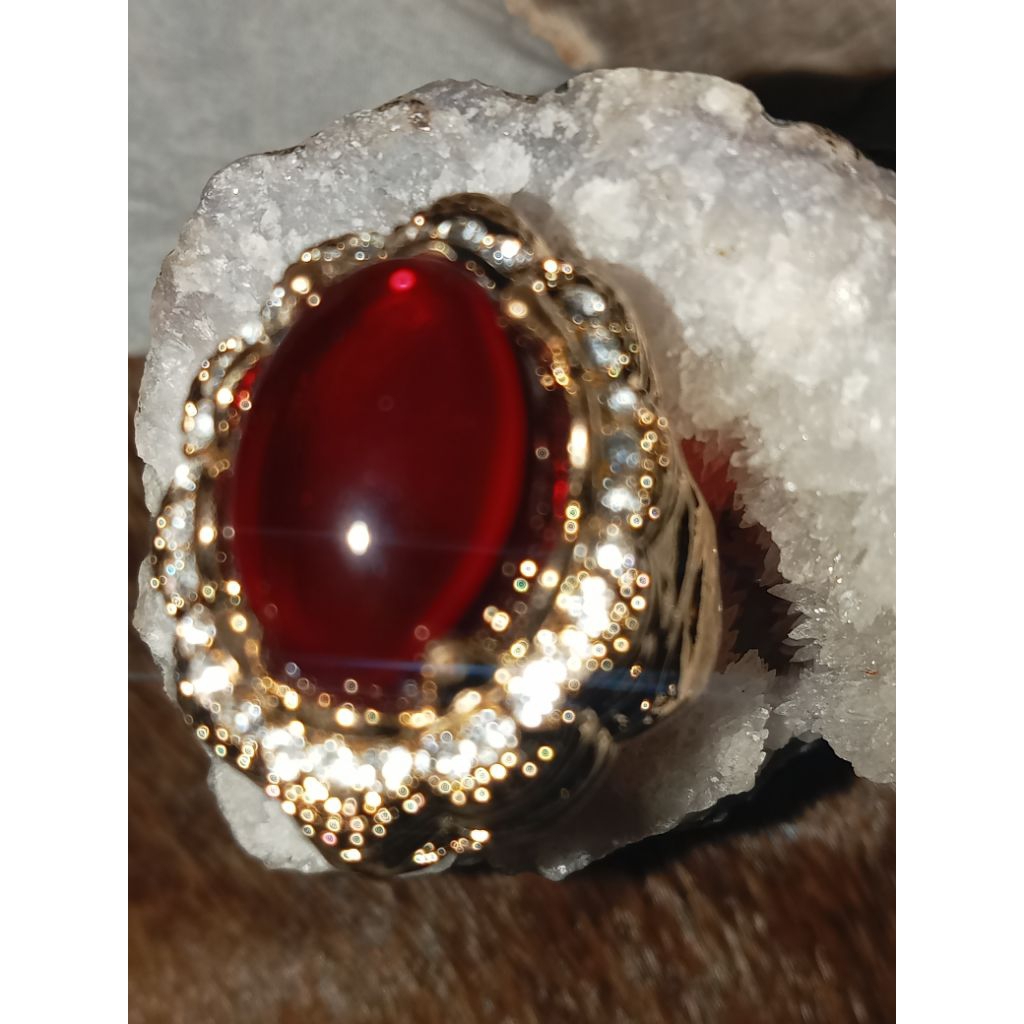 MERAH Siem หินแดง***