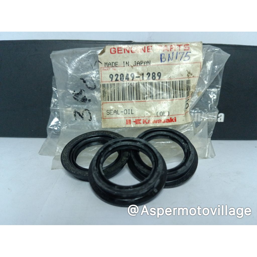 ซีลสวิงอาร์ม Kawasaki estrella 92049-1289