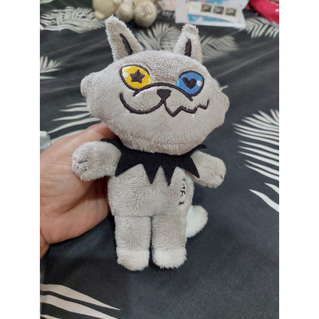 พวงกุญแจตุ๊กตา LYKYOU V1