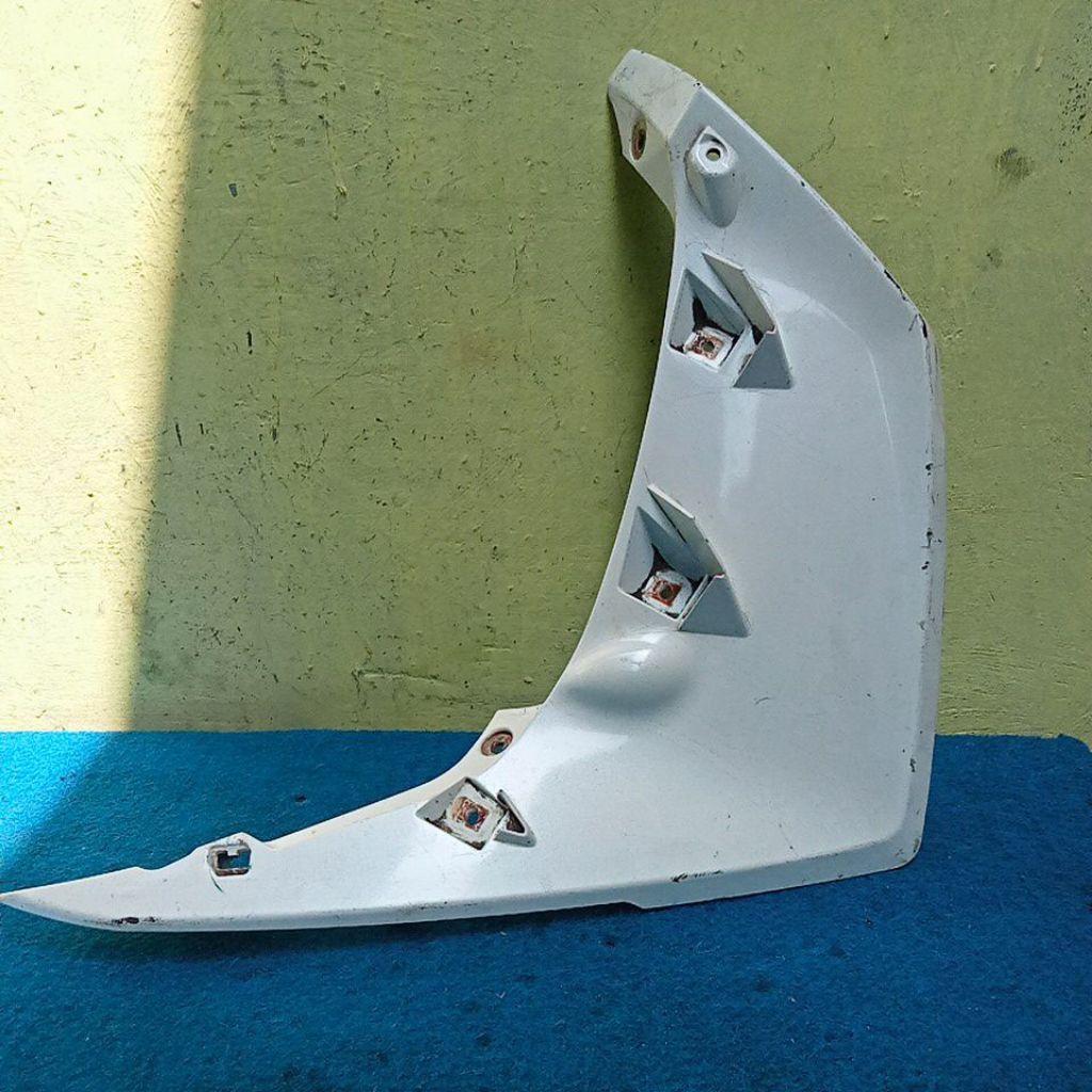 Yamaha Mio m3 125 ปีกซ้าย 2ph f835u เดิม