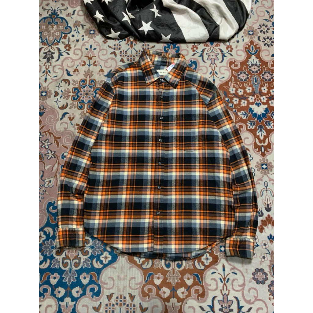 เสื้อยืด KEMEJA GIORDANO FLANNEL