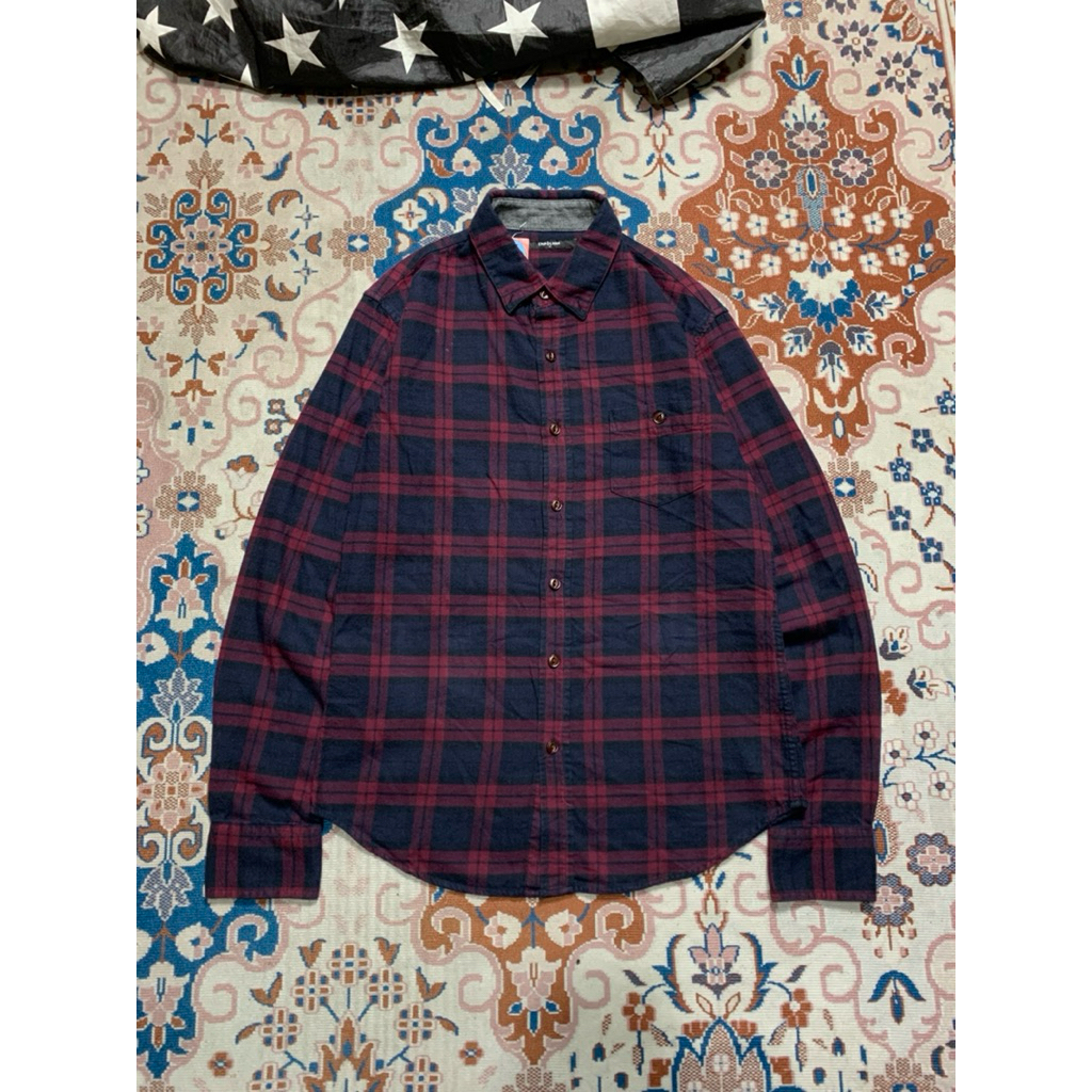 เสื้อ KEMEJA EM POLHAM FLANNEL