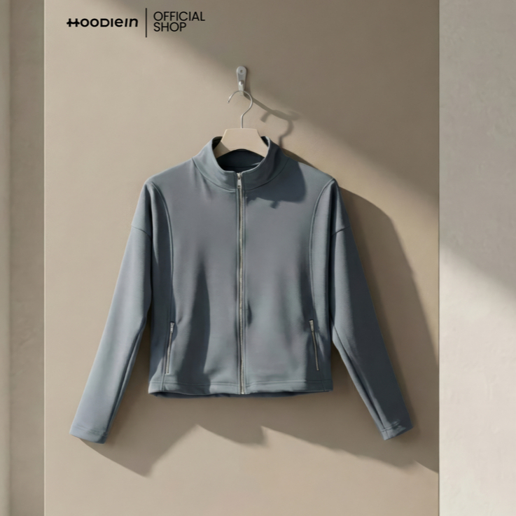 Hoodie.In Ruby Zipper Crop