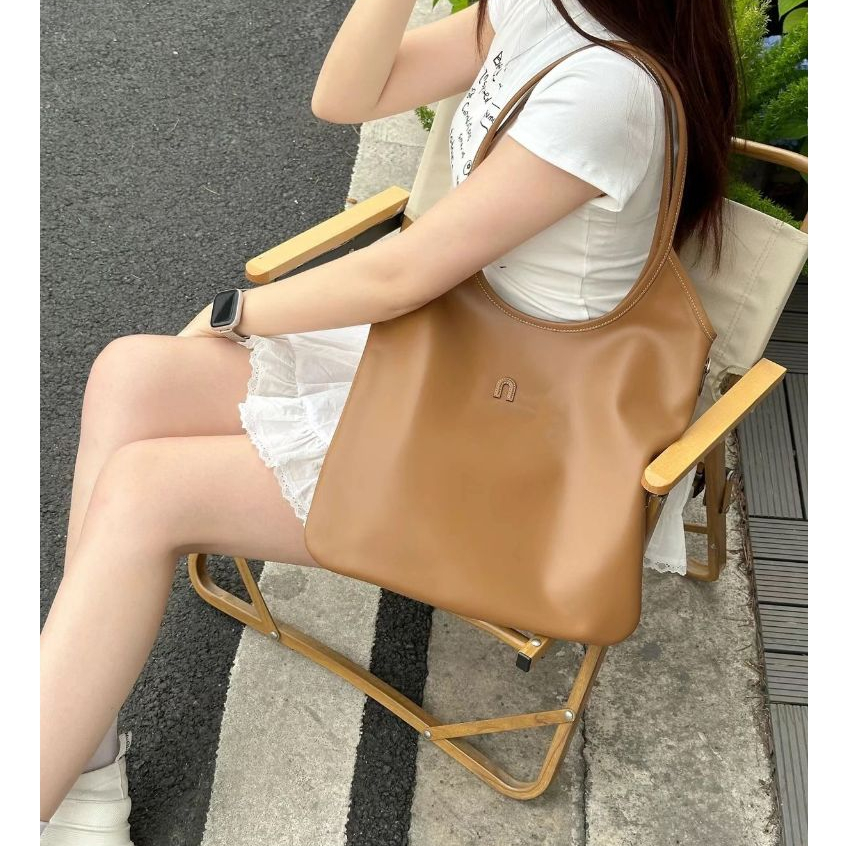 MUMU4373 (34X34) Hobo Bag กระเป๋าสะพายหนังสังเคราะห์ กระเป๋าแฟชั่นผู้หญิง