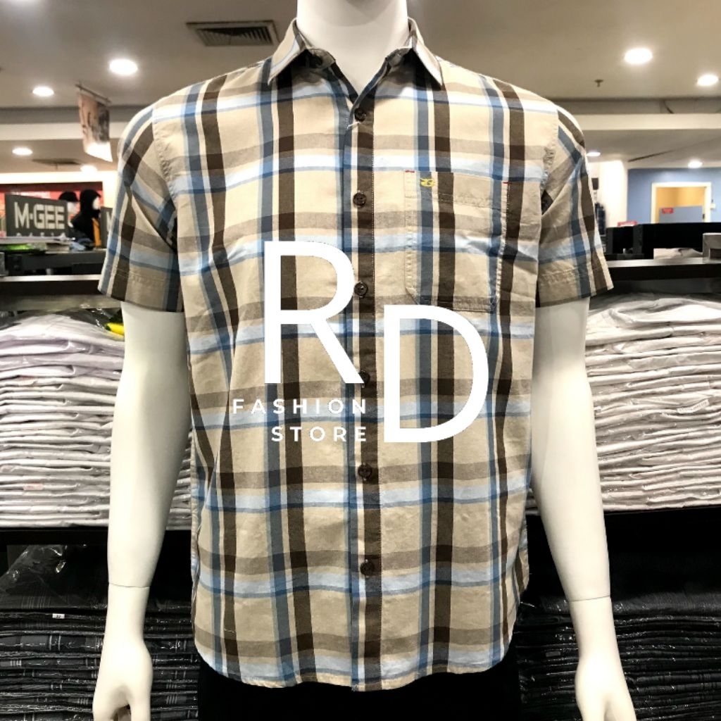 KEMEJA GIANI GRACIO เสื้อเชิ้ตแขนสั้นลายสก๊อต G71105 018 07 - G71105 018 03