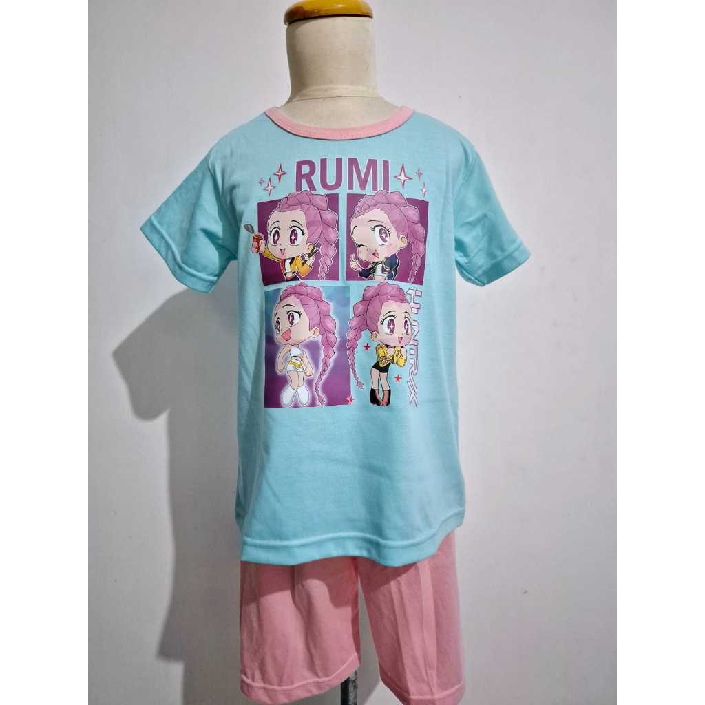 Hello Pyjamas - ชุดชุดนอนเสื้อยืดเด็กผู้หญิง Huntrix Rumi Blue Star