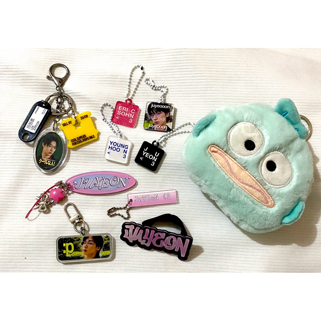 (ก่อนรัก) พวงกุญแจ eric boyz juyeon younghoon