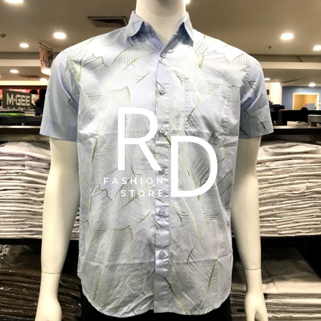 KEMEJA GIANI GRACIO เสื้อแขนสั้นสีฟ้าอ่อน G71805 013 02