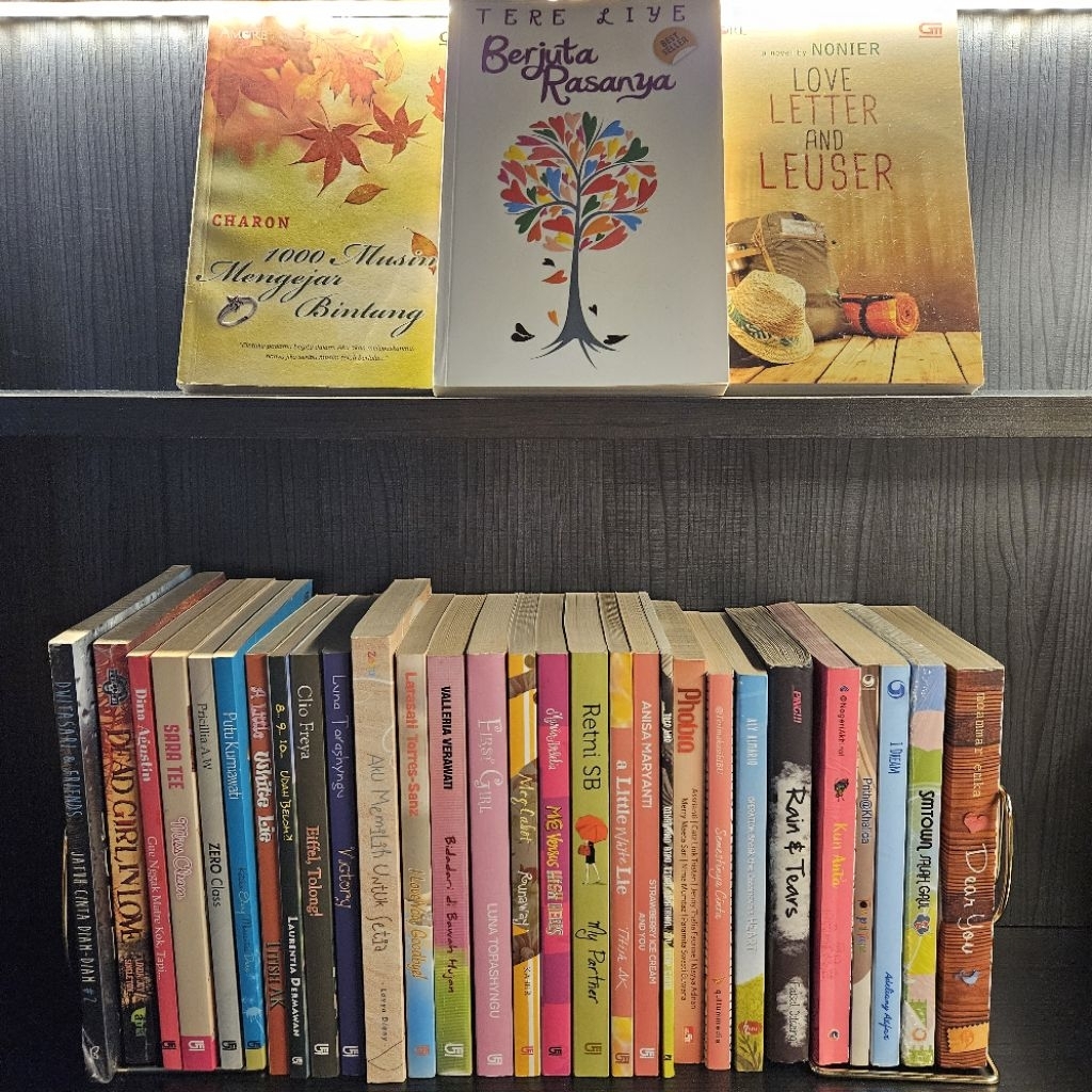 [PRELOVED] นวนิยายต้นฉบับ Romance/Wattpad/Fiksi