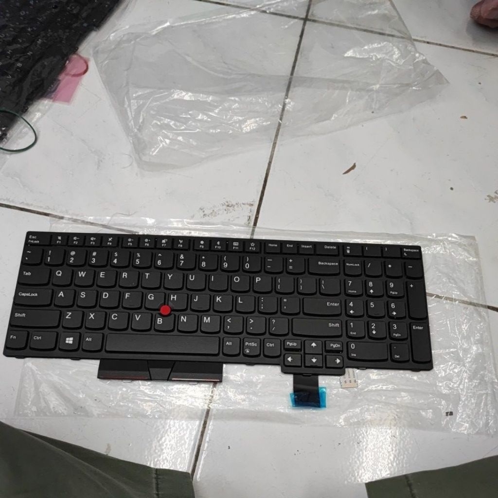 ThinkPad T570 T580 P51s P52s TrackPoint US Layout Keyboard - Original OEM ThinkPad T570 Series แป้นพ
