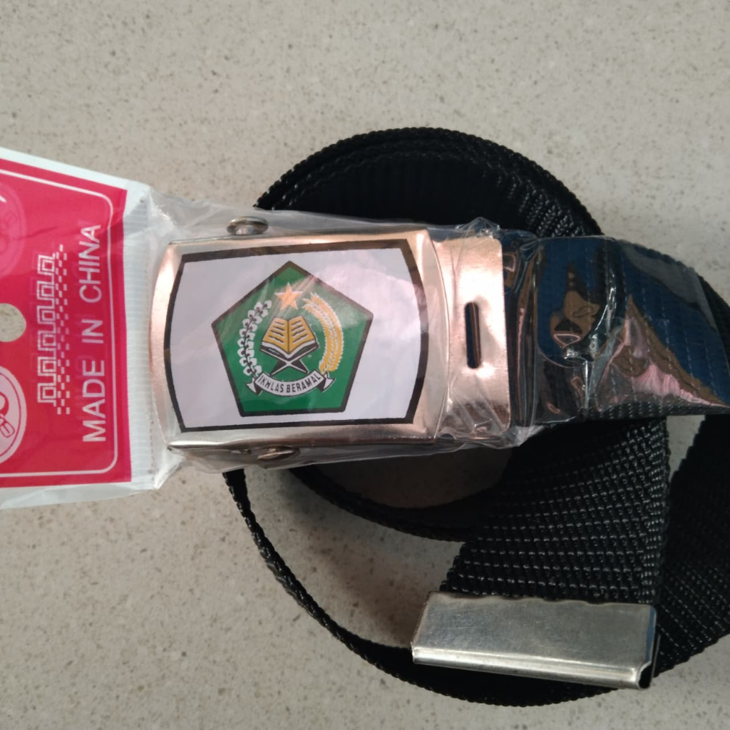 เข็มขัด Ikhlas พร้อมเข็มขัดลูกปัด