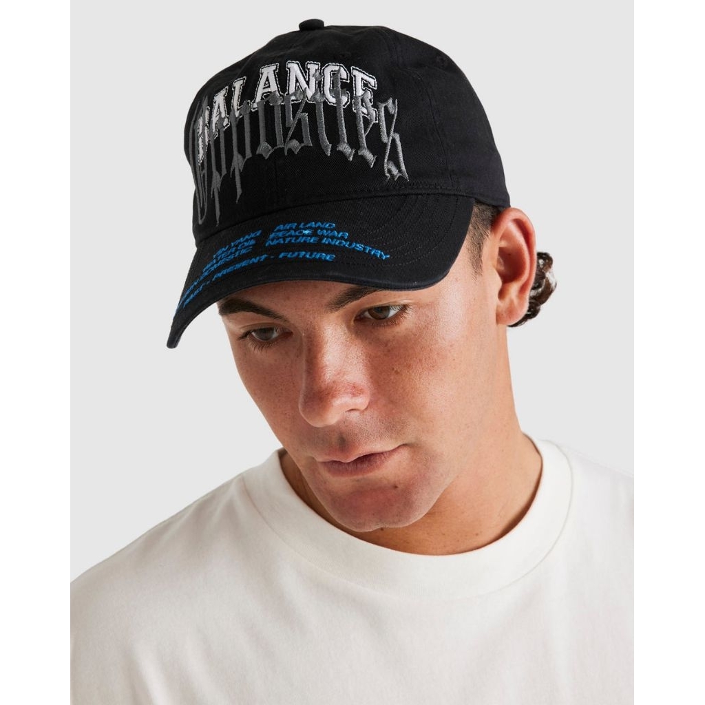 หมวกดําโอเลย์ RVCA ดั้งเดิม