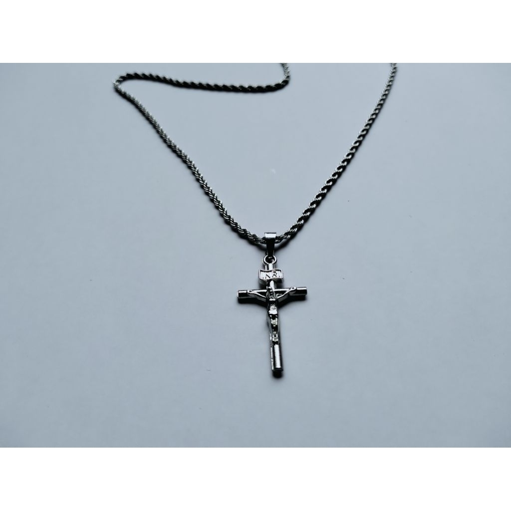 K64 ANTI-RUST TITANIUM SILVER CROSS PENDANT CHAIN สร้อยคอ