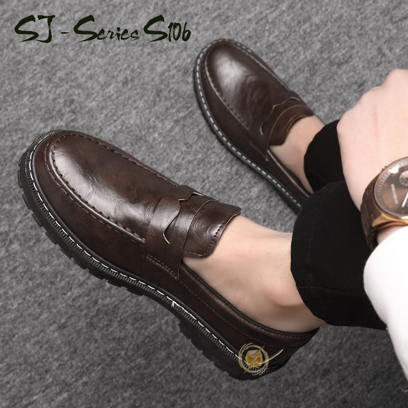 [OOS] รองเท้าโลฟเฟอร์แฟชั่นบุรุษทําจากหนังสังเคราะห์ที่สะดวกสบายและกันลื่น S106