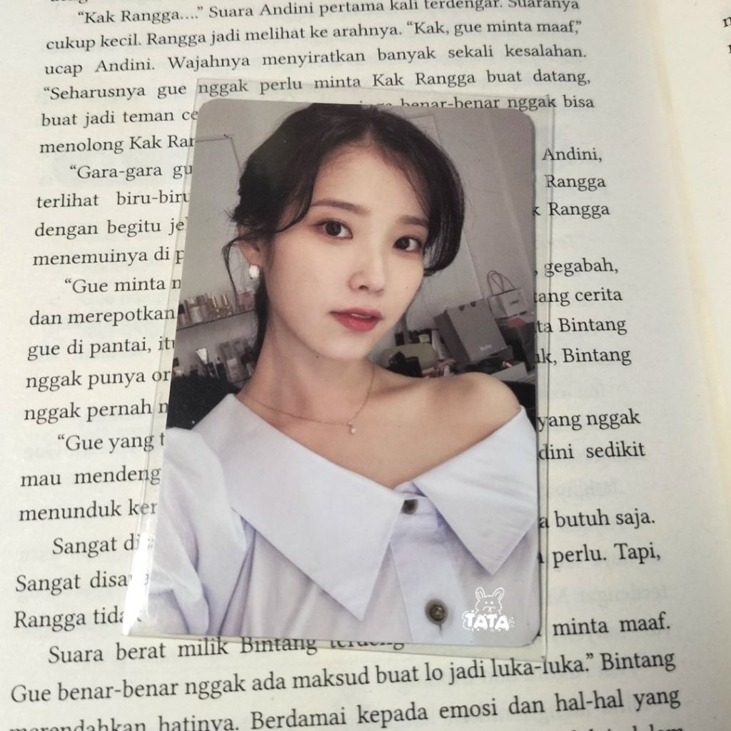 PC PHOTOCARD IU LEE JIEUN UAENA 5TH MD ANNIVERSARY TINCASE