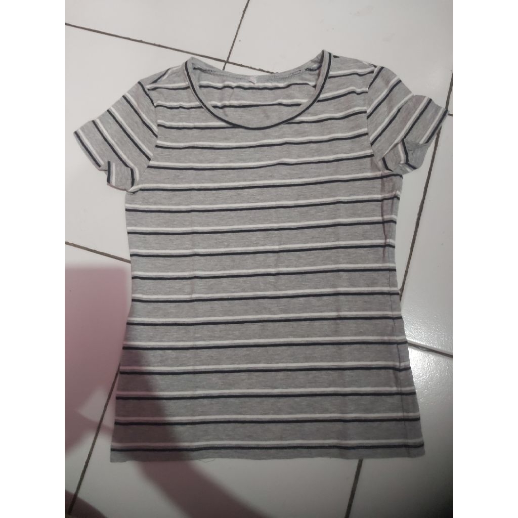 เสื้อ Hnm***********