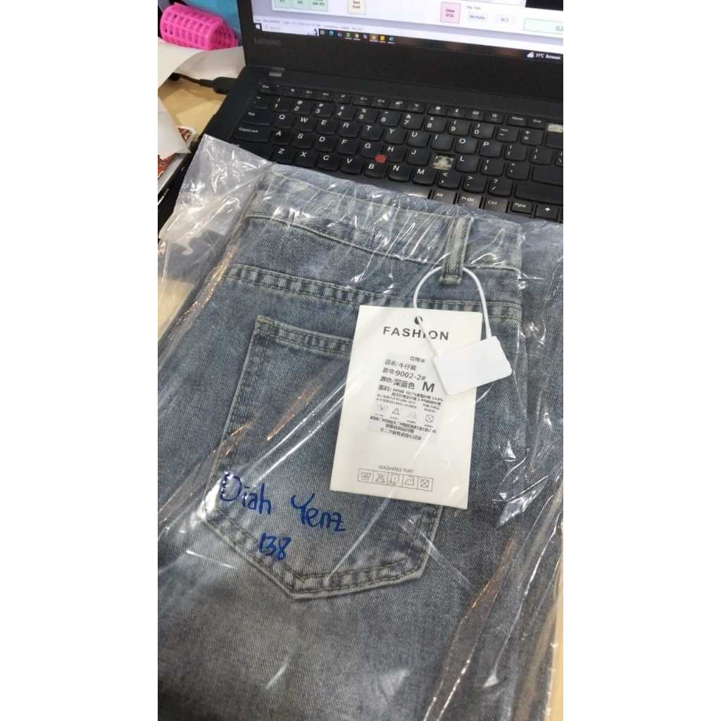 สั่งซื้อของ DIAH YENZ