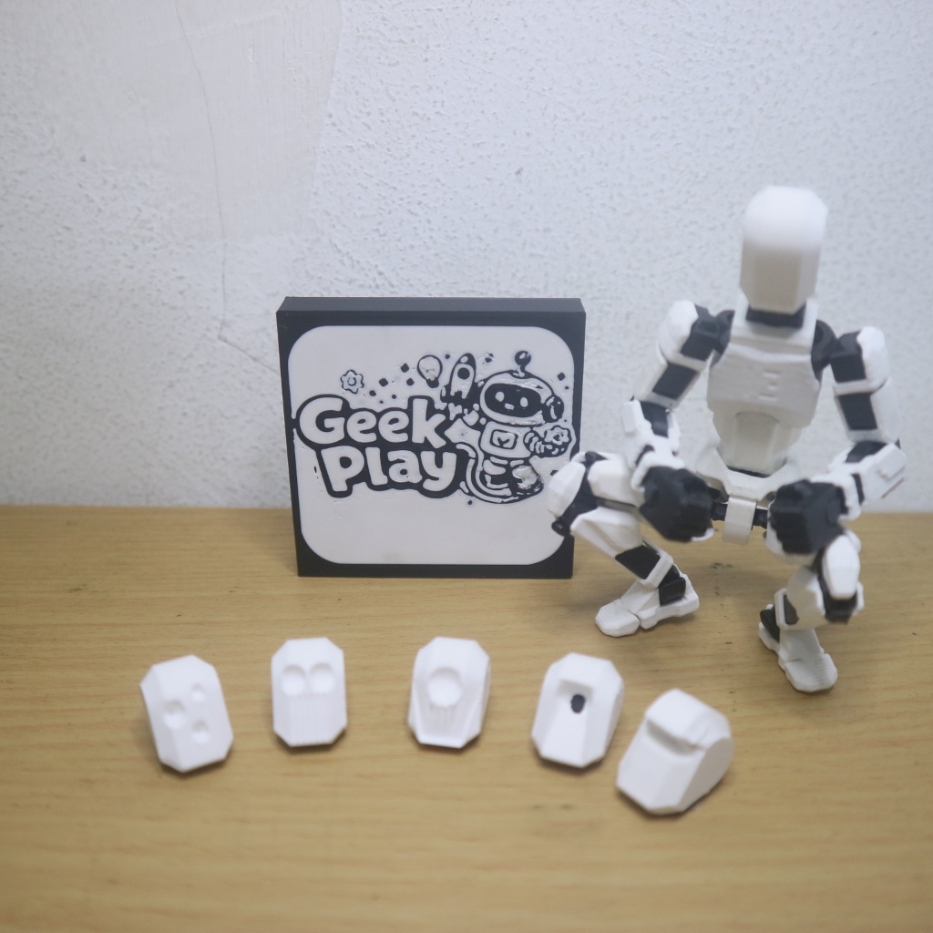 Dummy 13 Head Pack 5 ประกอบด้วย 5 Mecha Heads Robot Figure Head Accessories