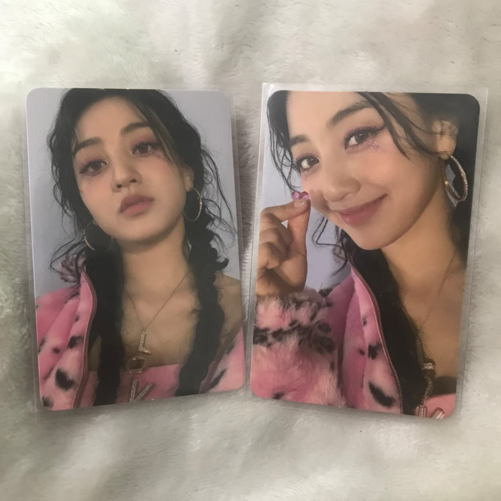 JIHYO TWICE FORMULA OF LOVE PHOTOCARD