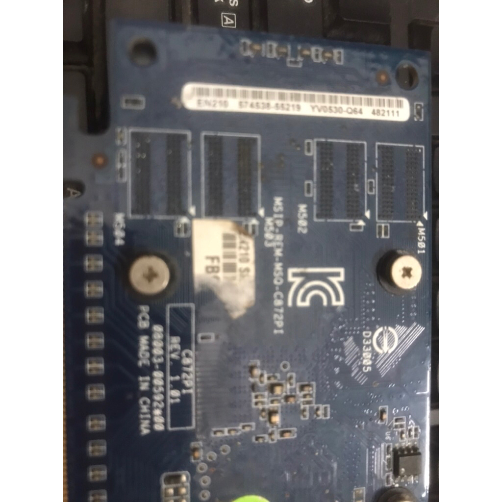 Vga asus en210 1gb โอเค