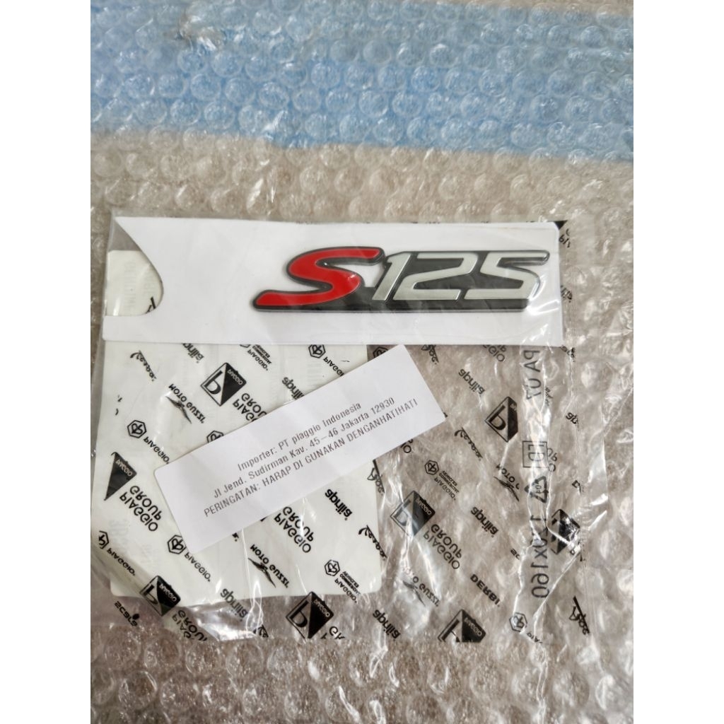 Original Vespa S125 Iget Side Body Emblem