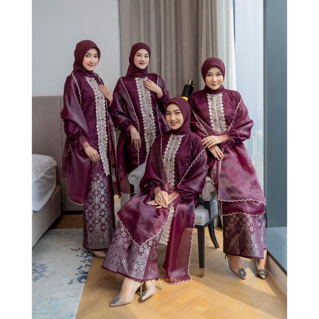 Arumi Tunic (เฉพาะเสื้อ) -