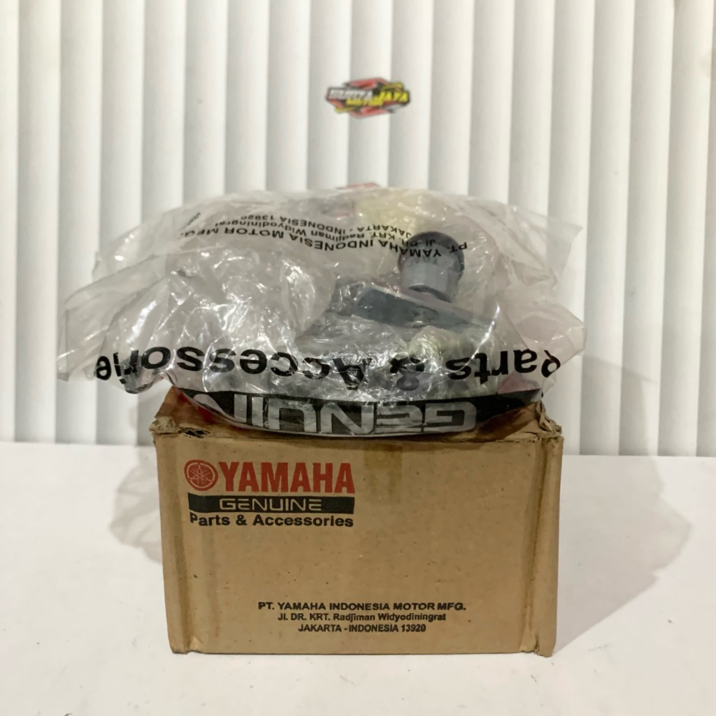 ชุดกุญแจจุดระเบิด / กุญแจ YAMAHA R 15 V3 | BK6-XH250-00