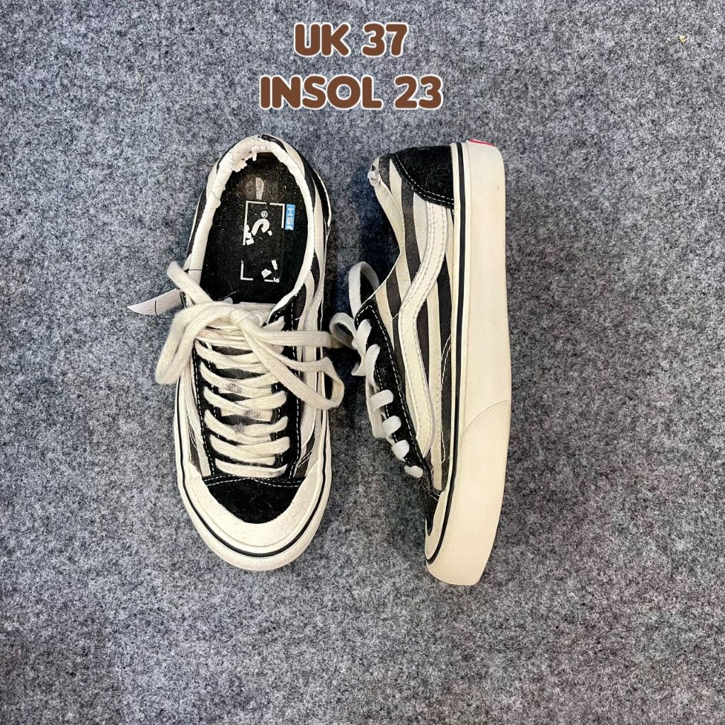 CONVERES LOW STYLE 36 DX DECON SF