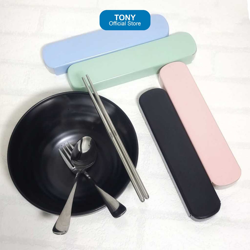 ชุดช้อนส้อมสแตนเลส SS410 3IN1 (ช้อน+ส้อม+ตะเกียบ) กล่องพลาสติกบรรจุ