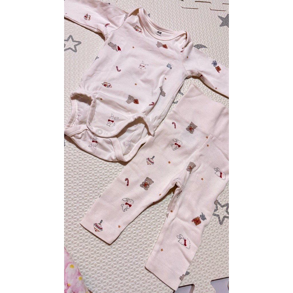 Preloved oneset baby NB-2 month ตุ๊กตาหมี HnM